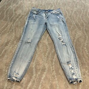 Refuge size 8 blue jeans